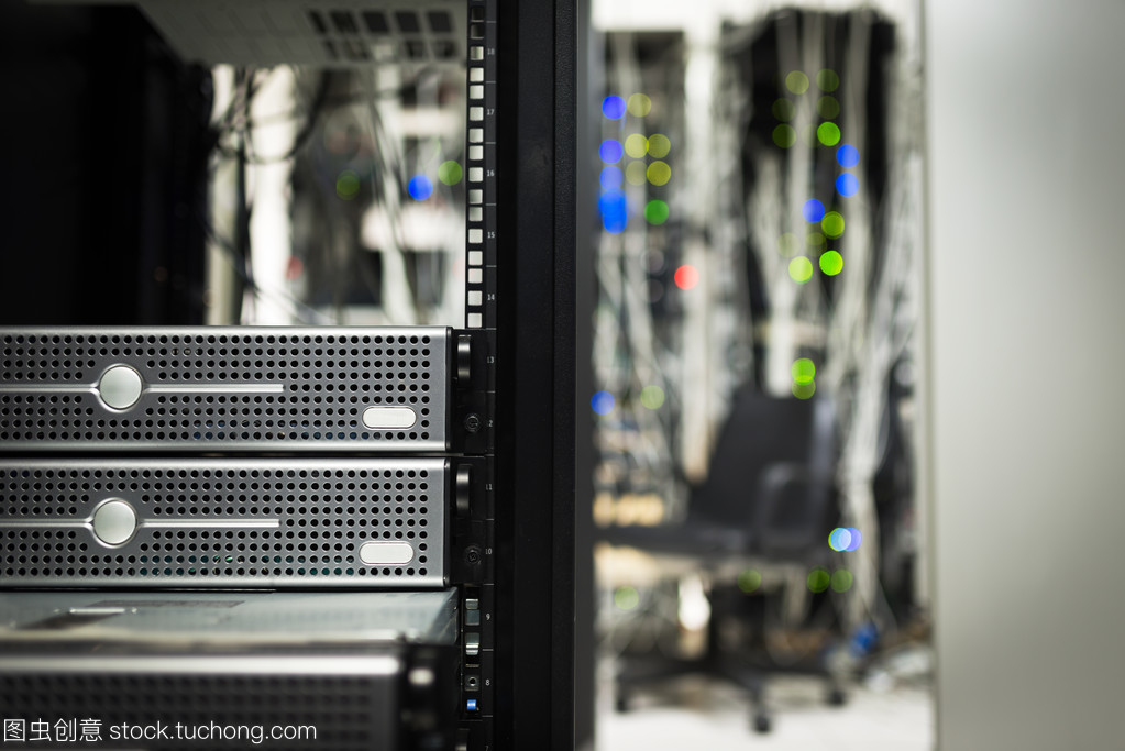 在國內室數據存儲服務器